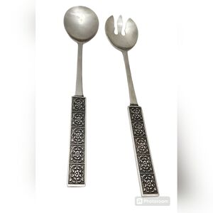 Vintage Stanley Robert's Burguntine Velvet pattern serving utensils set